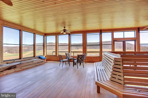 $3,995,000 | 656 Airport Drive, Mifflintown, PA 17059