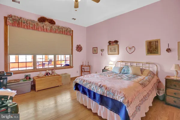 $3,995,000 | 656 Airport Drive, Mifflintown, PA 17059