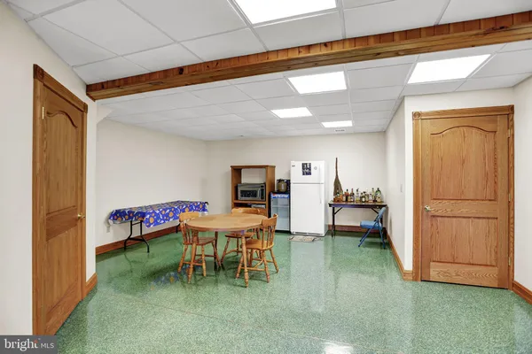 $3,995,000 | 656 Airport Drive, Mifflintown, PA 17059