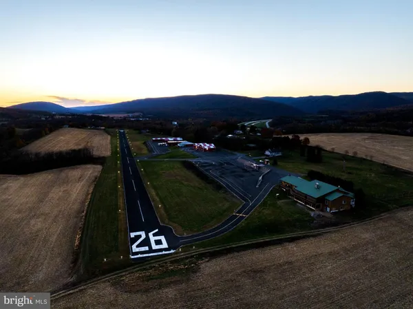 $3,995,000 | 656 Airport Drive, Mifflintown, PA 17059