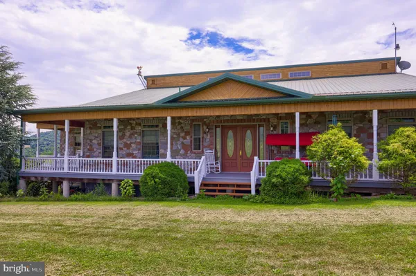 $3,995,000 | 656 Airport Drive, Mifflintown, PA 17059