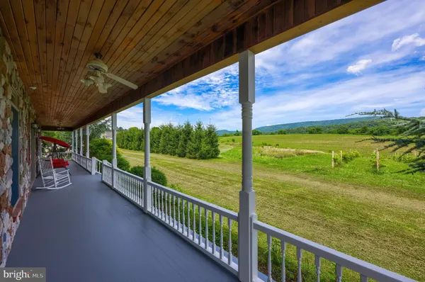 $3,995,000 | 656 Airport Drive, Mifflintown, PA 17059