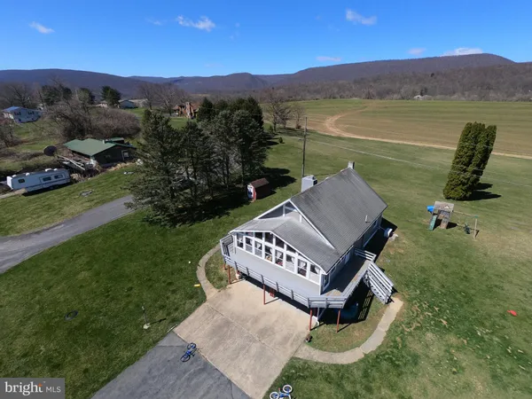 $3,995,000 | 656 Airport Drive, Mifflintown, PA 17059