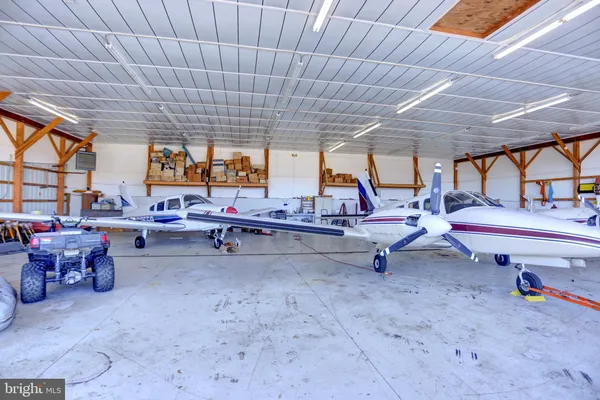 $3,995,000 | 656 Airport Drive, Mifflintown, PA 17059