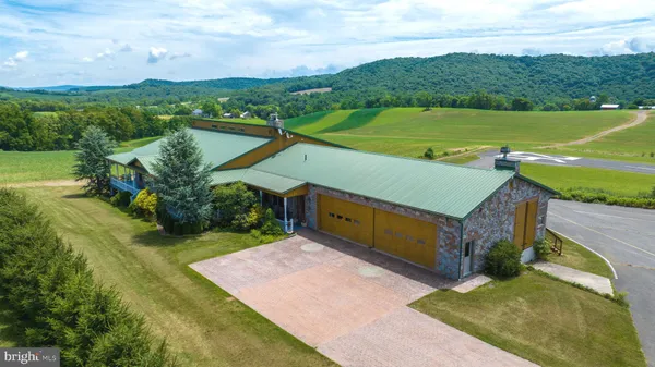 $3,995,000 | 656 Airport Drive, Mifflintown, PA 17059