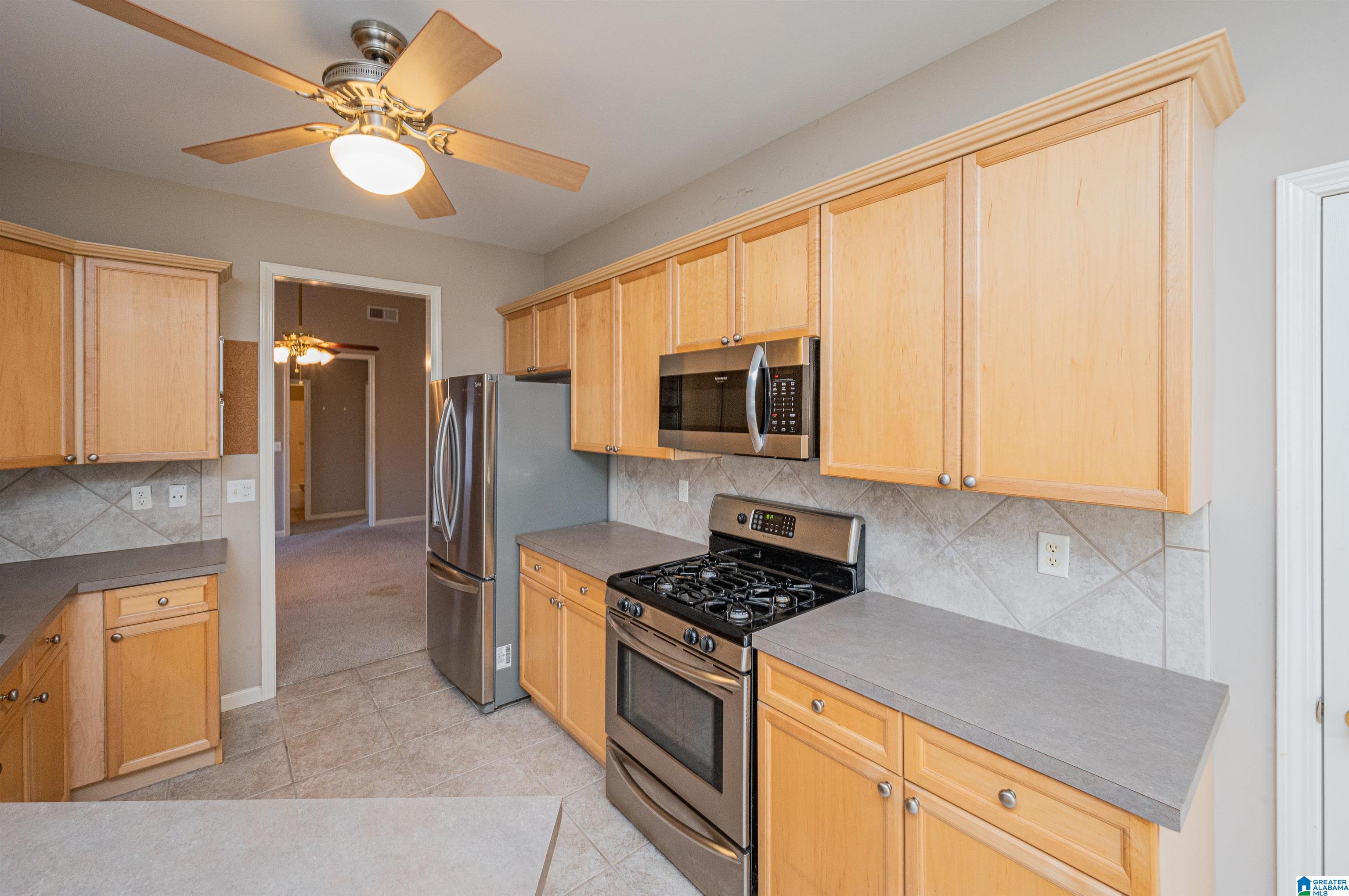 124 Churchill Drive Alabaster, AL 35114 - Photo 15 of 43