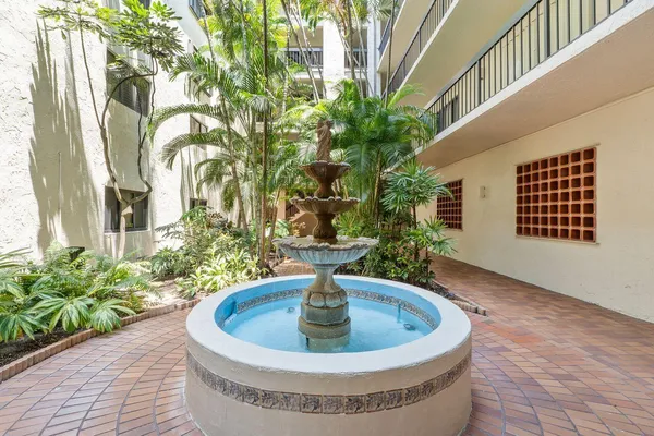 $4,000 | 500 Ocean Trail Way, Unit 201, Jupiter, FL 33477