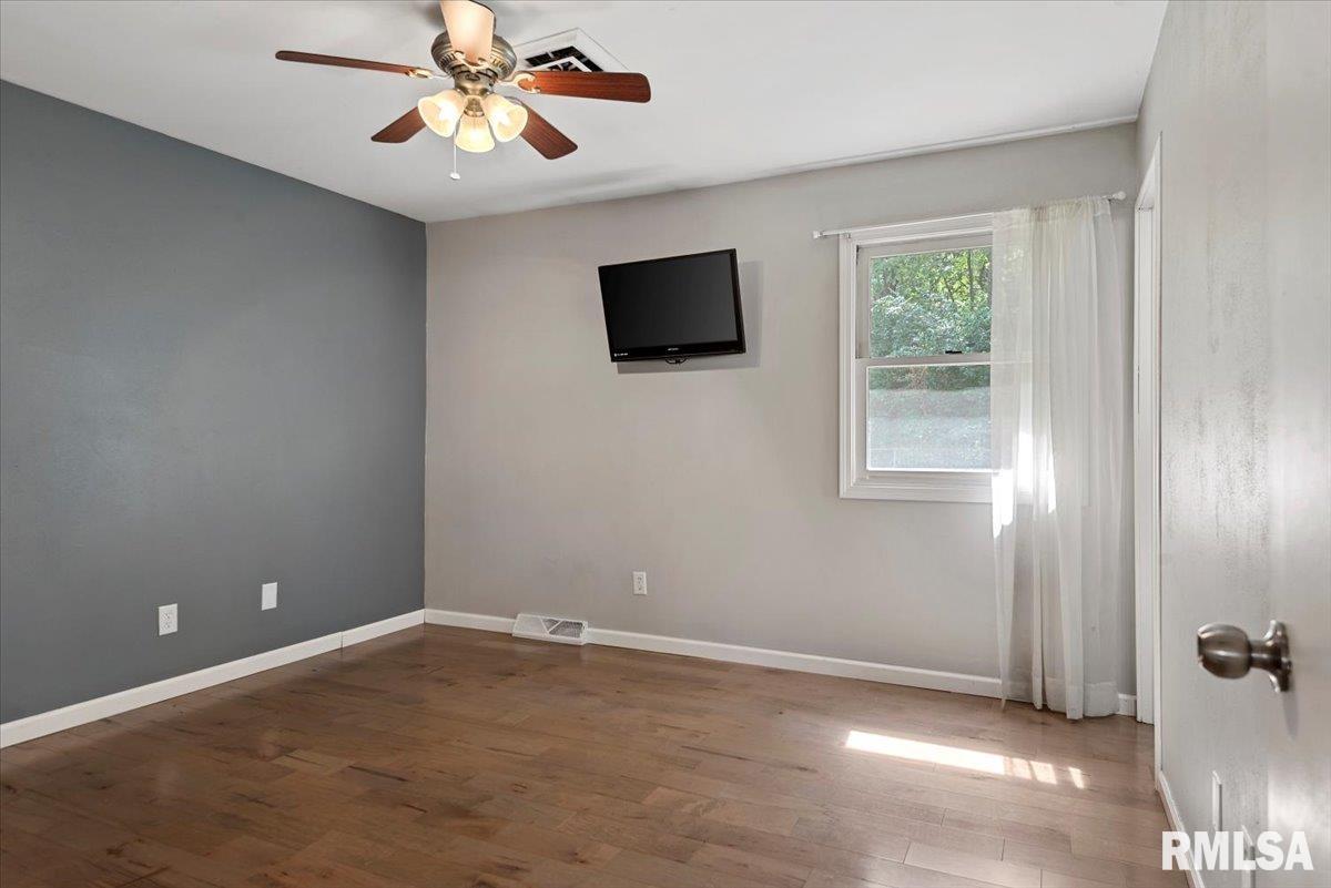 40 Woods Mill Road Sherman, IL 62684 - Photo 21 of 32 Gallery Image 21