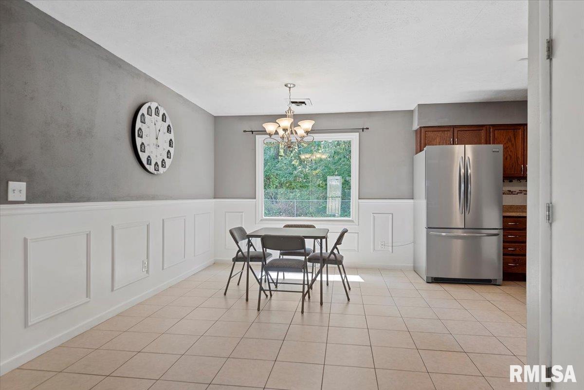 40 Woods Mill Road Sherman, IL 62684 - Photo 8 of 32 Gallery Image 8