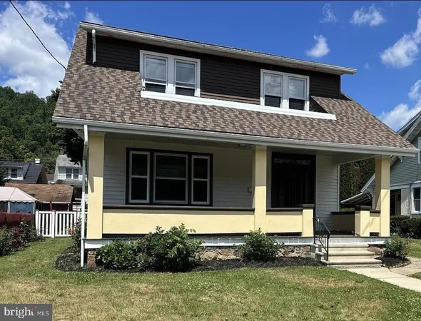 $314,999 | 4 Myrtle Avenue, Reading, PA 19606