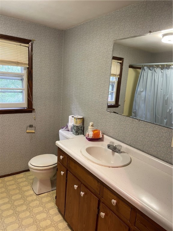 331 Scott Road Cumberland, RI 02864 - Photo 24 of 29 2nd Fl Full Bath