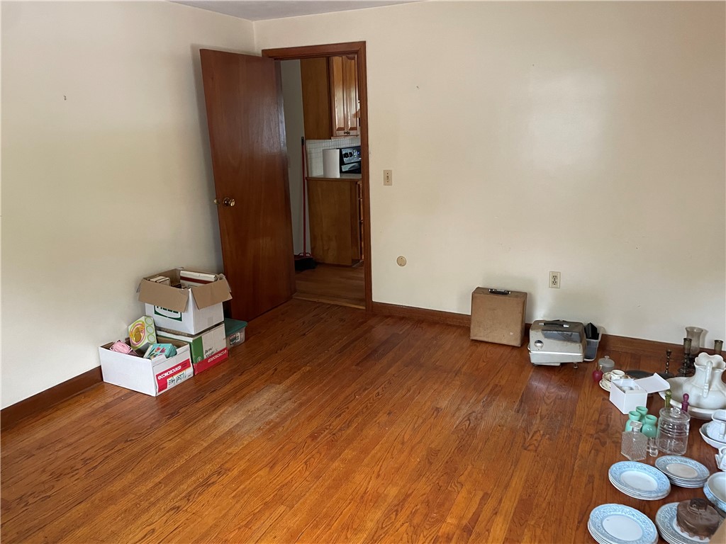 331 Scott Road Cumberland, RI 02864 - Photo 10 of 29