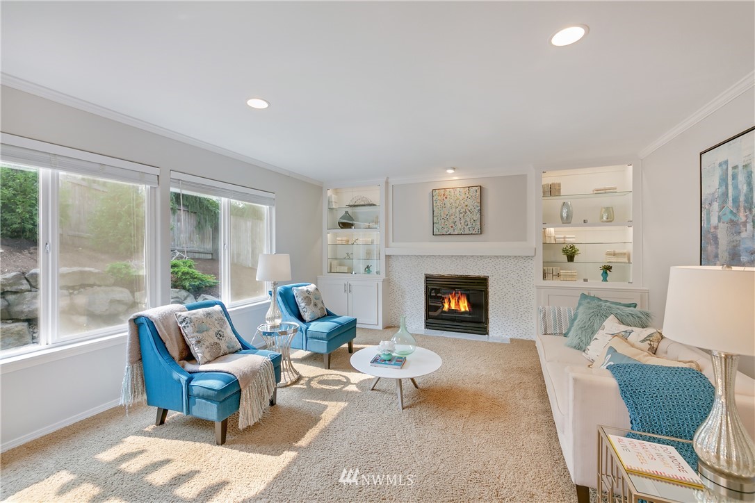 10015 Northeast 155th Street Bothell, WA 98011 - Photo 2 of 25 Gallery Image 2