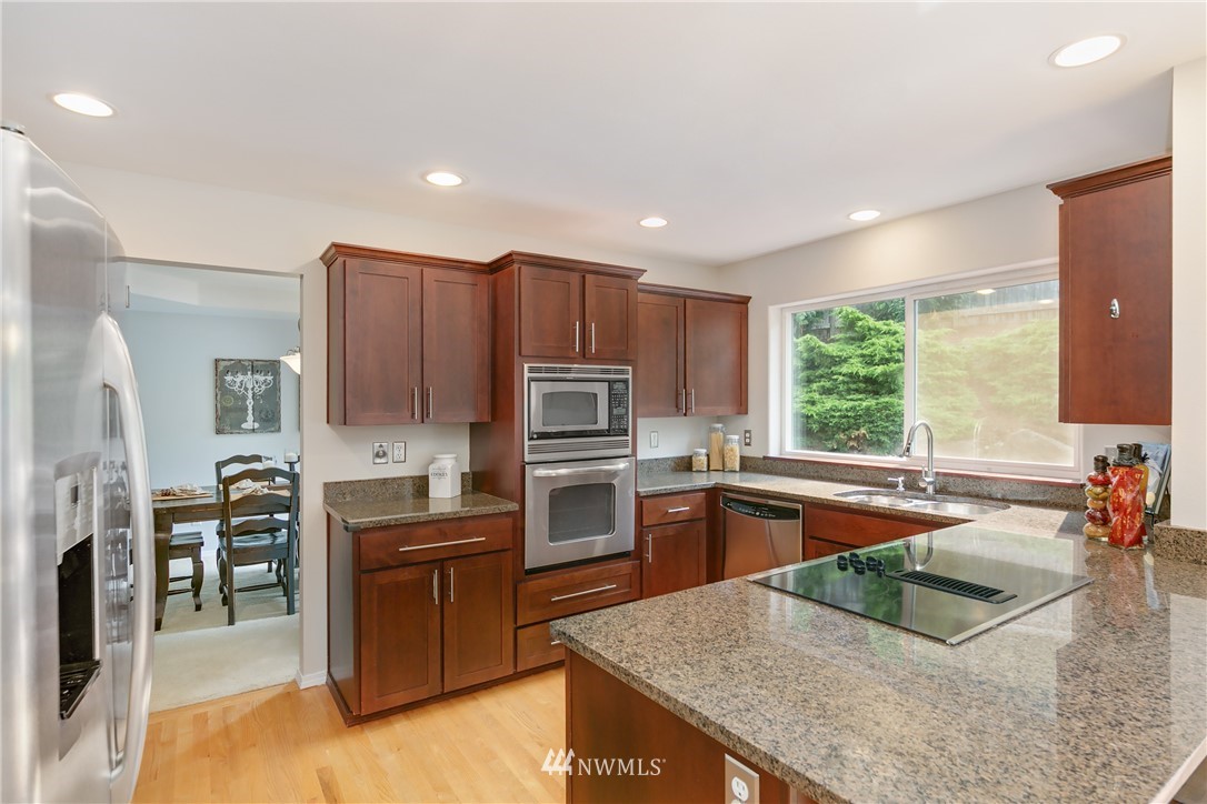 10015 Northeast 155th Street Bothell, WA 98011 - Photo 7 of 25 Gallery Image 7