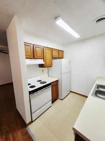 $650 | 236 Ashwood Drive, Unit C, Tazewell, VA 24651