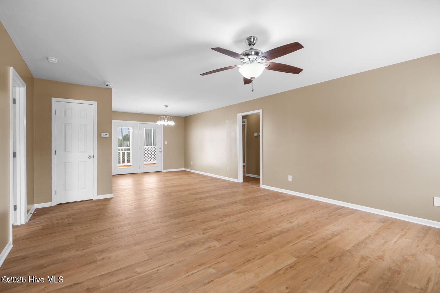 1388 Halltown Road Jacksonville, NC 28546 - Photo 5 of 24