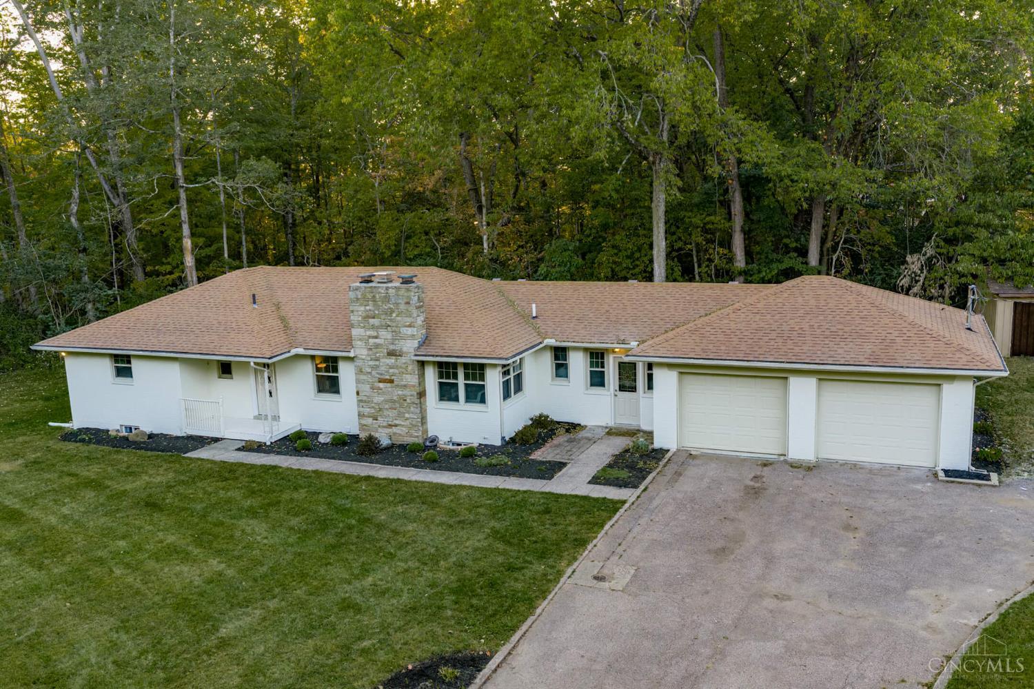 8301 Red Lion 5 Points Road Springboro, OH 45066 - Photo 1 of 40 Gallery Image 1