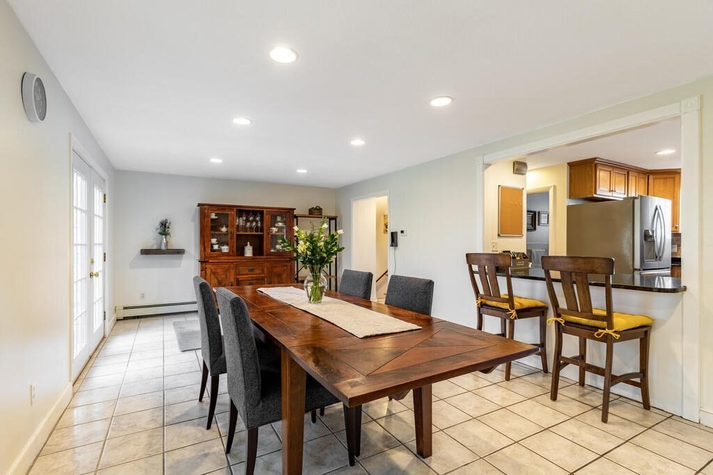 51 Crest Road Framingham, MA 01702 - Photo 16 of 38