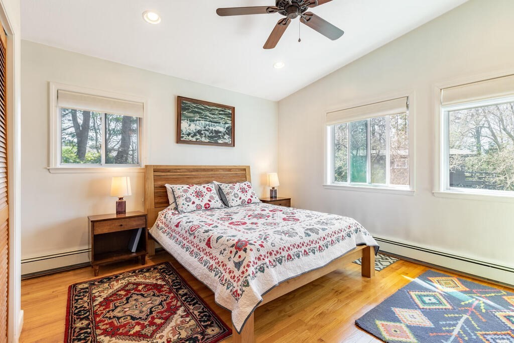 51 Crest Road Framingham, MA 01702 - Photo 25 of 38