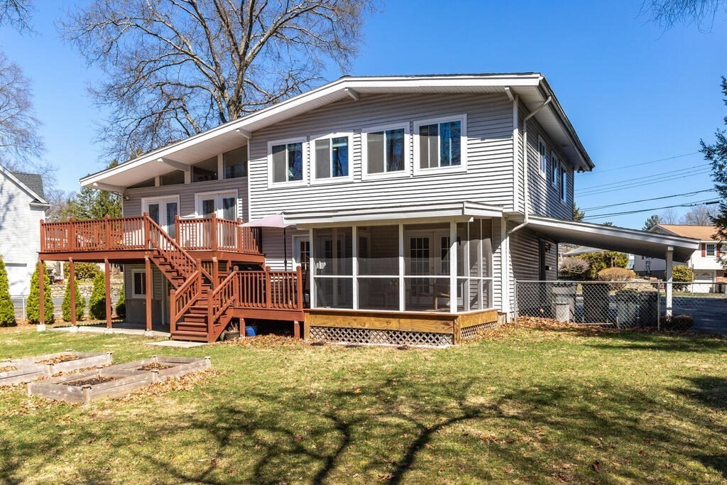 51 Crest Road Framingham, MA 01702 - Photo 32 of 38