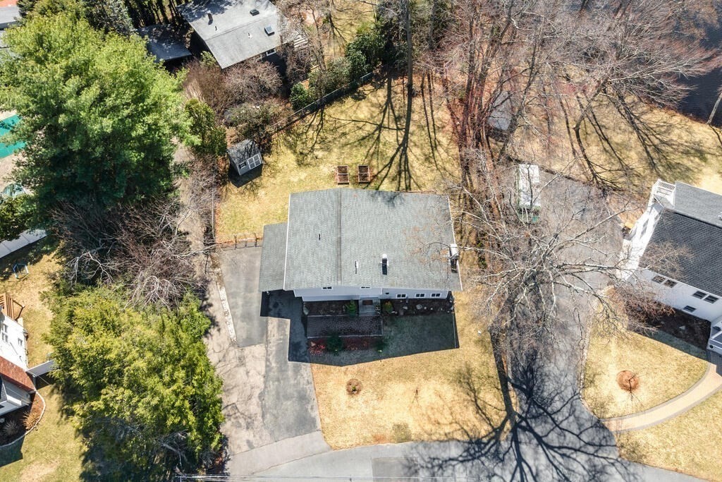 51 Crest Road Framingham, MA 01702 - Photo 5 of 38