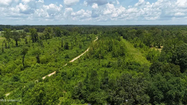 $279,900 | 1820 County Road 478, Myrtle, MS 38650