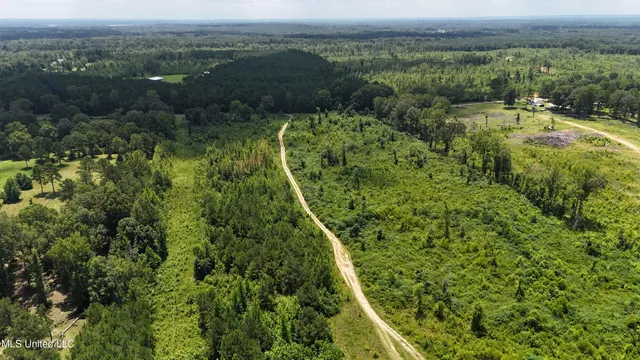 $279,900 | 1820 County Road 478, Myrtle, MS 38650