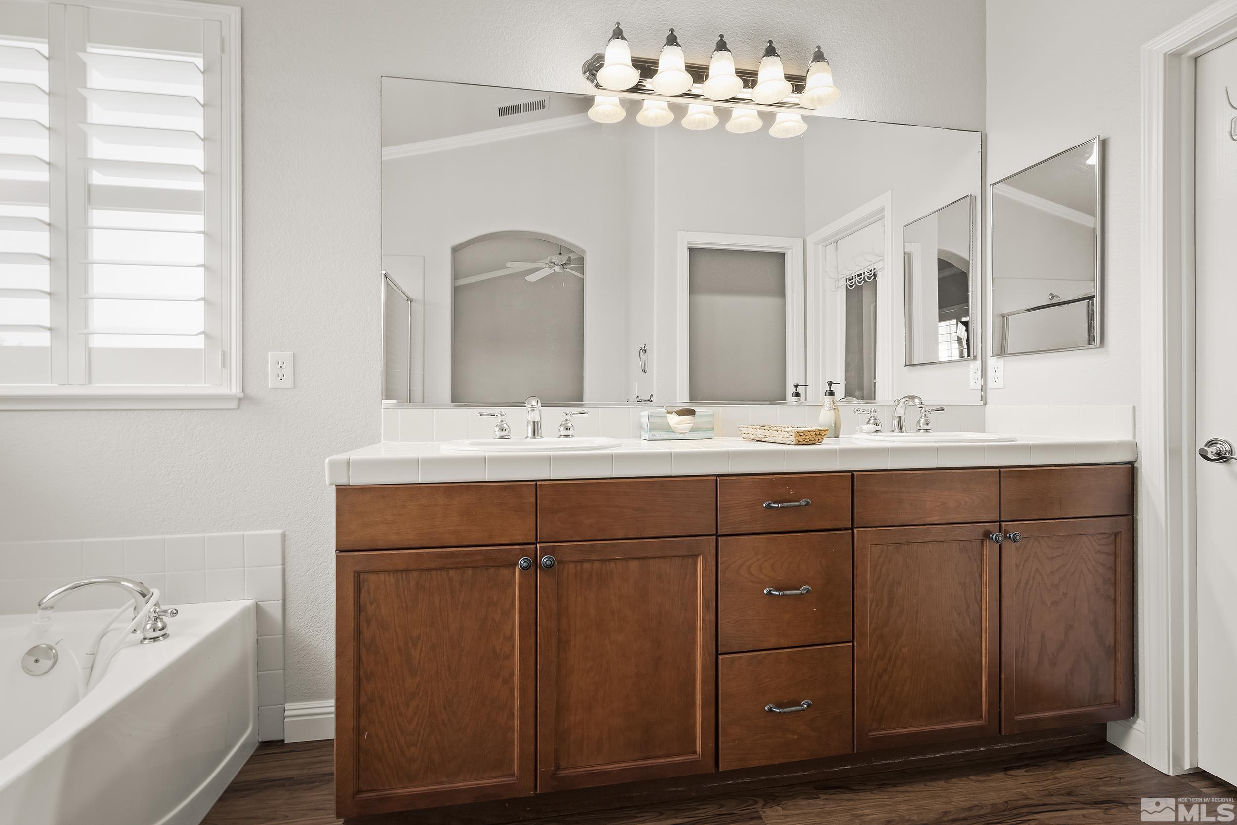 7156 Crest Hill Drive Reno, NV 89506 - Photo 12 of 23 Photo 13