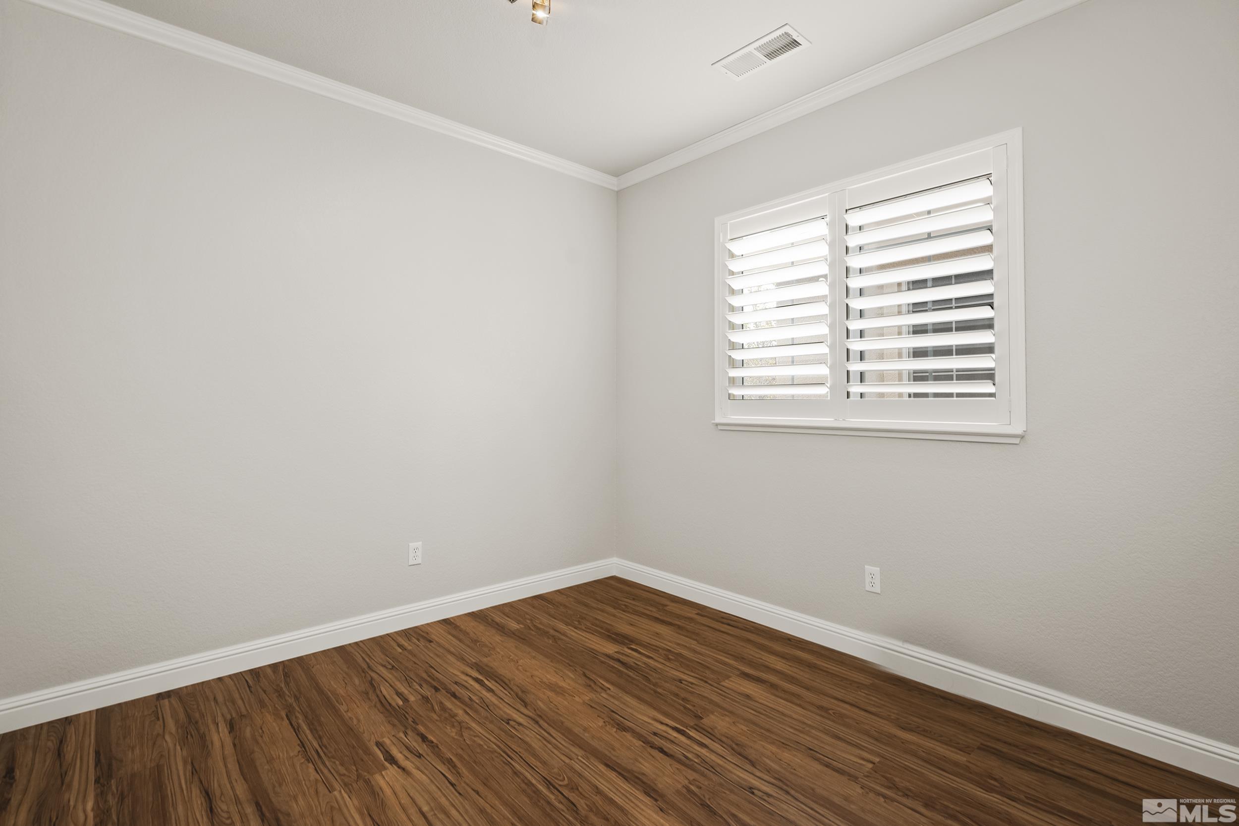 7156 Crest Hill Drive Reno, NV 89506 - Photo 15 of 23 Photo 16