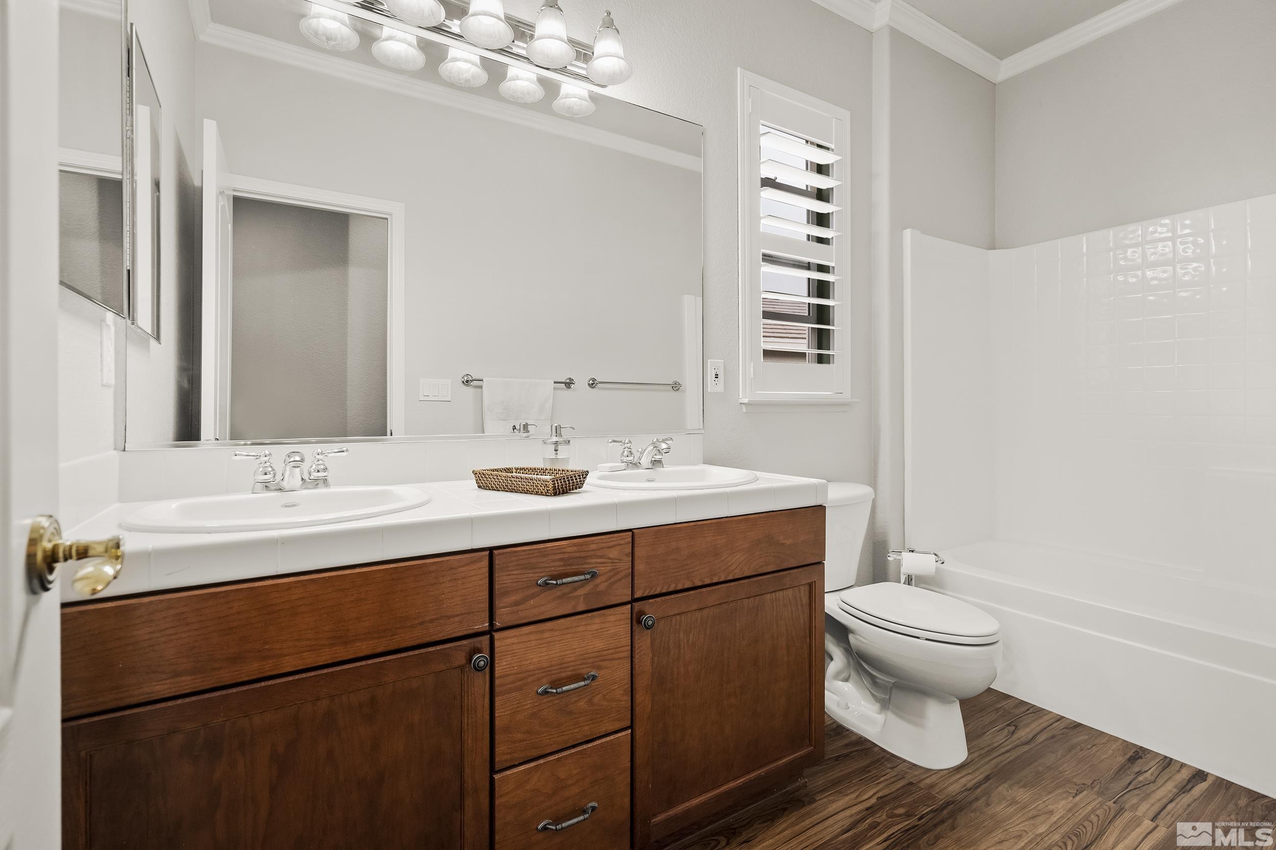 7156 Crest Hill Drive Reno, NV 89506 - Photo 17 of 23 Photo 18