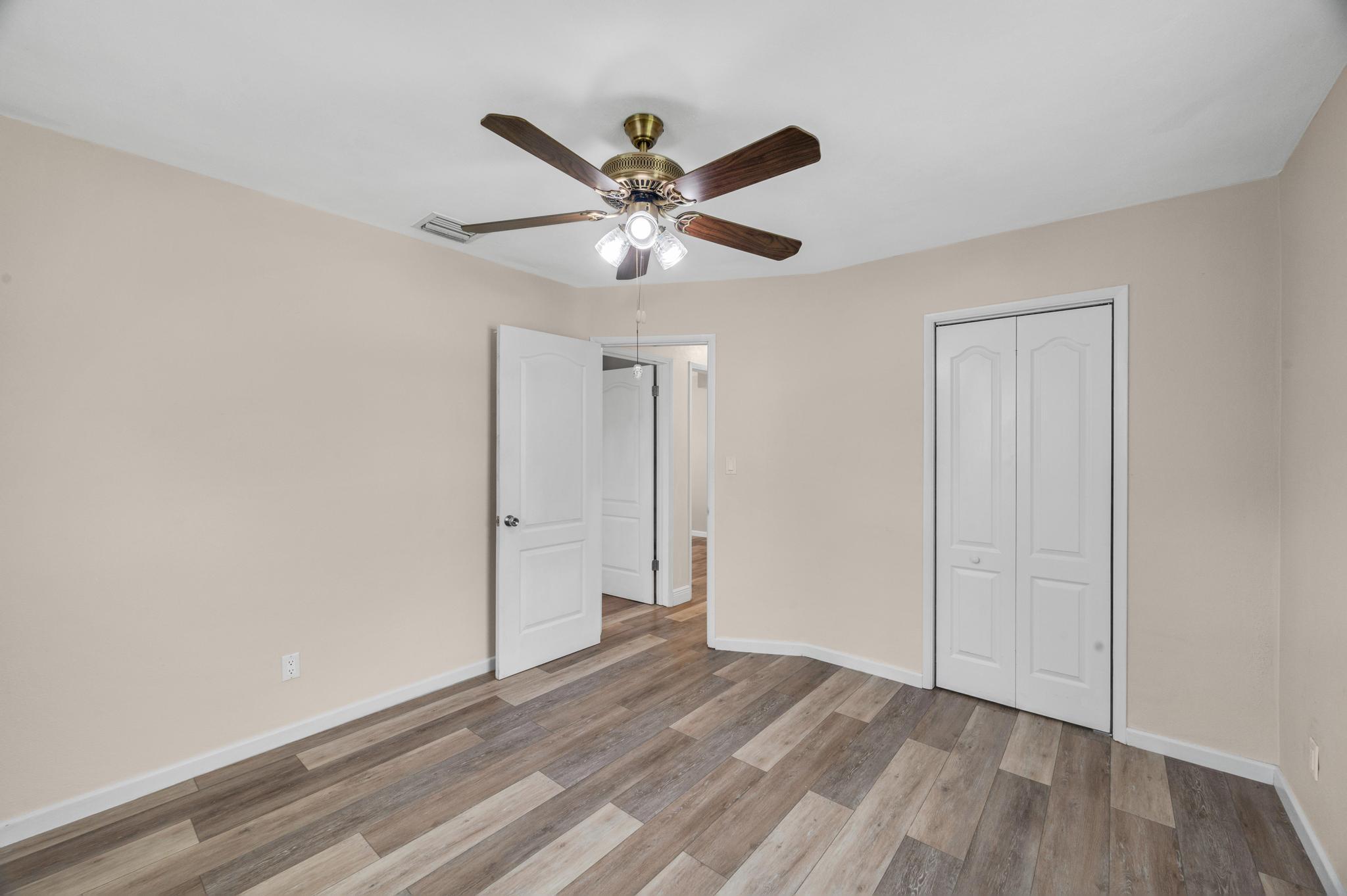 708 El Rancho Drive Fort Pierce, FL 34982 - Photo 11 of 28 dsc_6684