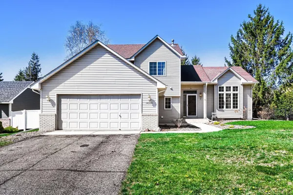 $470,000 | 14233 Cobbler Avenue, Rosemount, MN 55068