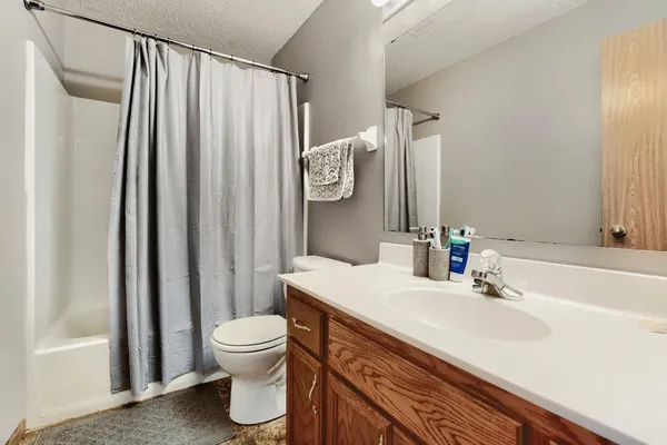 $470,000 | 14233 Cobbler Avenue, Rosemount, MN 55068