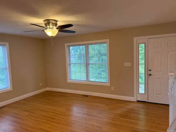 $1,900 | 1763 West Victoria Lane, Bloomington, IN 47403