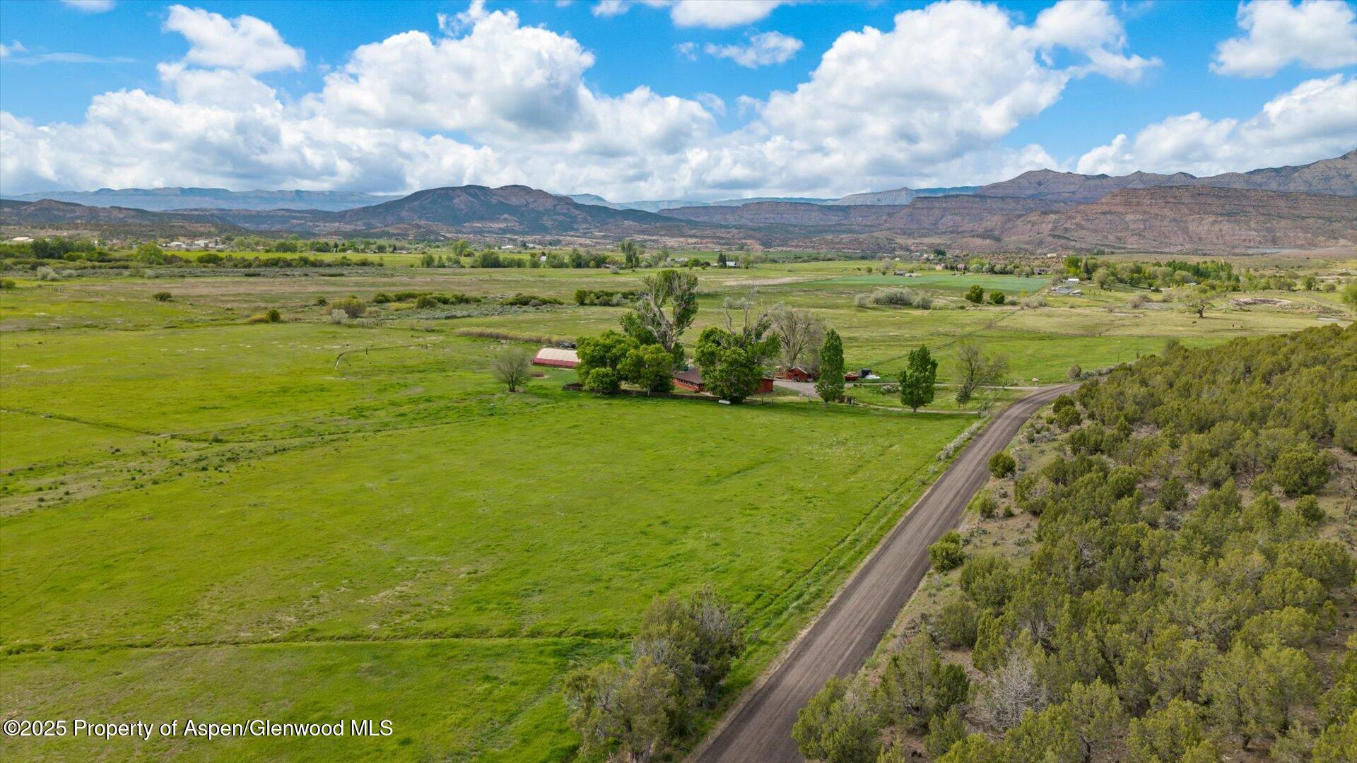 10479 50 Road Mesa, CO 81643 - Photo 35 of 42 a view of a city with an ocean