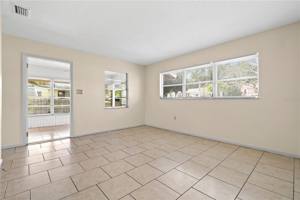 24 Bahia Loop Ocala, FL 34472 - Photo 5 of 9 an empty room with windows