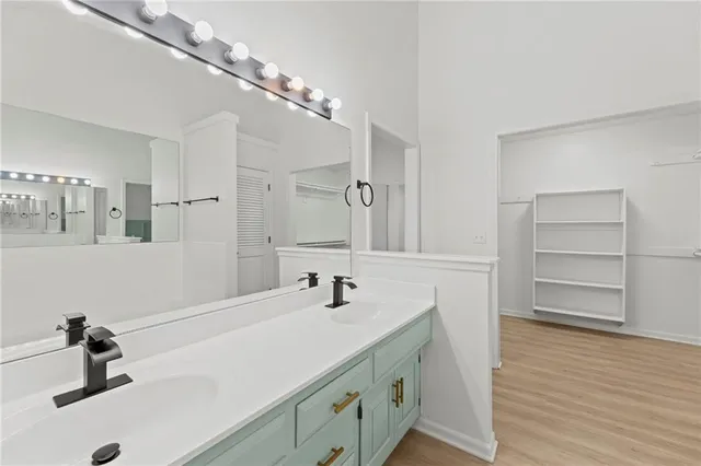 $360,000 | 12521 West 85th Terrace, Lenexa, KS 66215