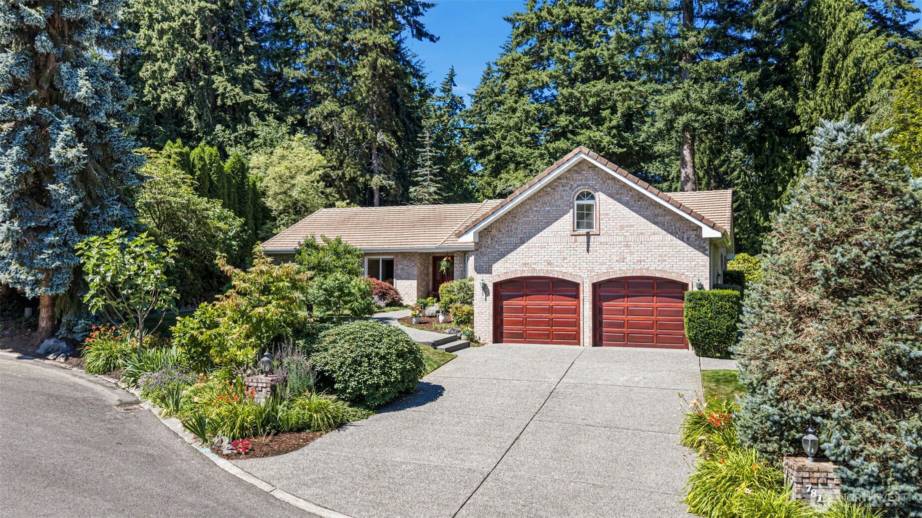 7810 175th Street Southwest Edmonds, WA 98026 - Photo 1 of 39