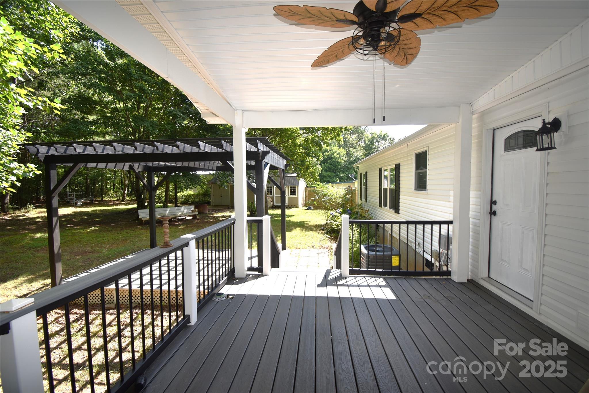 6264 Burnhurst Lane Denver, NC 28037 - Photo 4 of 33