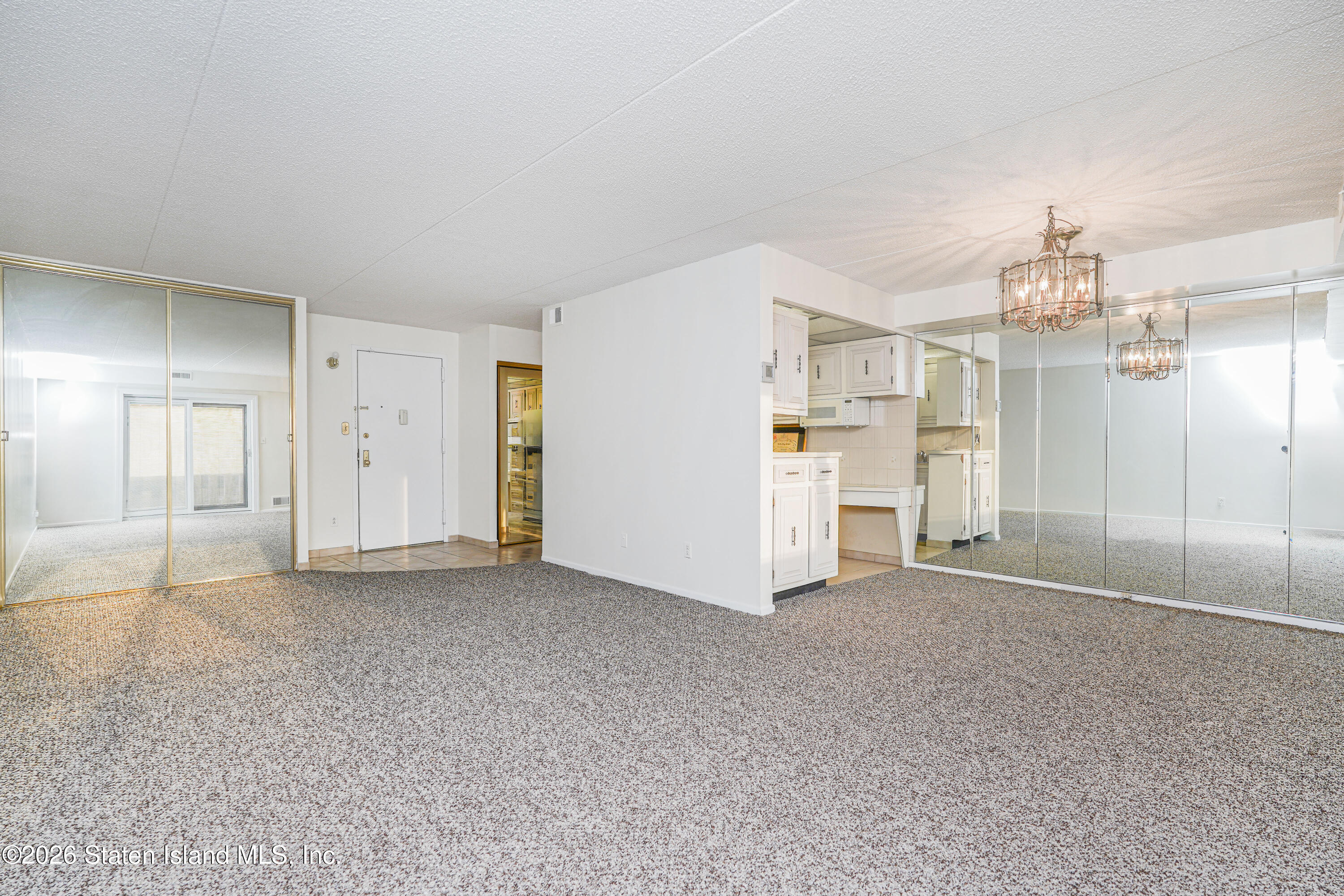 5 Windham Loop, Unit 4M Staten Island, NY 10314 - Photo 13 of 36 LIVING AND DINING ROOM