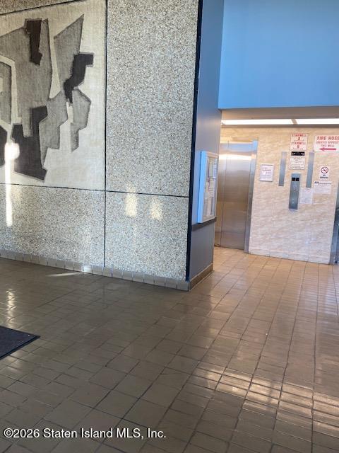 5 Windham Loop, Unit 4M Staten Island, NY 10314 - Photo 4 of 22 ENTRY FOYER