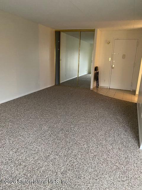 5 Windham Loop, Unit 4M Staten Island, NY 10314 - Photo 8 of 22 LIVING ROOM AND ENTRY