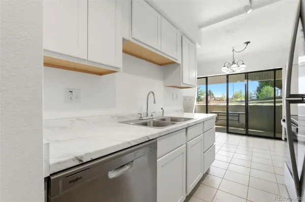 $195,000 | 3868 South Fraser Street, Unit M04, Aurora, CO 80014