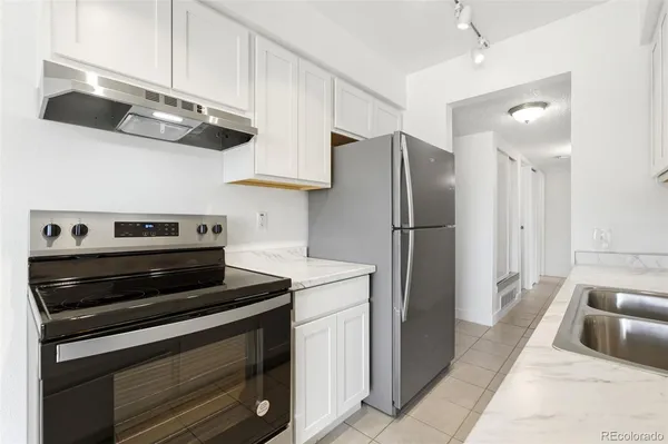 $195,000 | 3868 South Fraser Street, Unit M04, Aurora, CO 80014