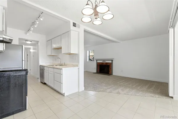 $195,000 | 3868 South Fraser Street, Unit M04, Aurora, CO 80014