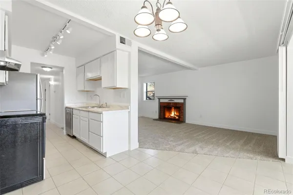 $195,000 | 3868 South Fraser Street, Unit M04, Aurora, CO 80014