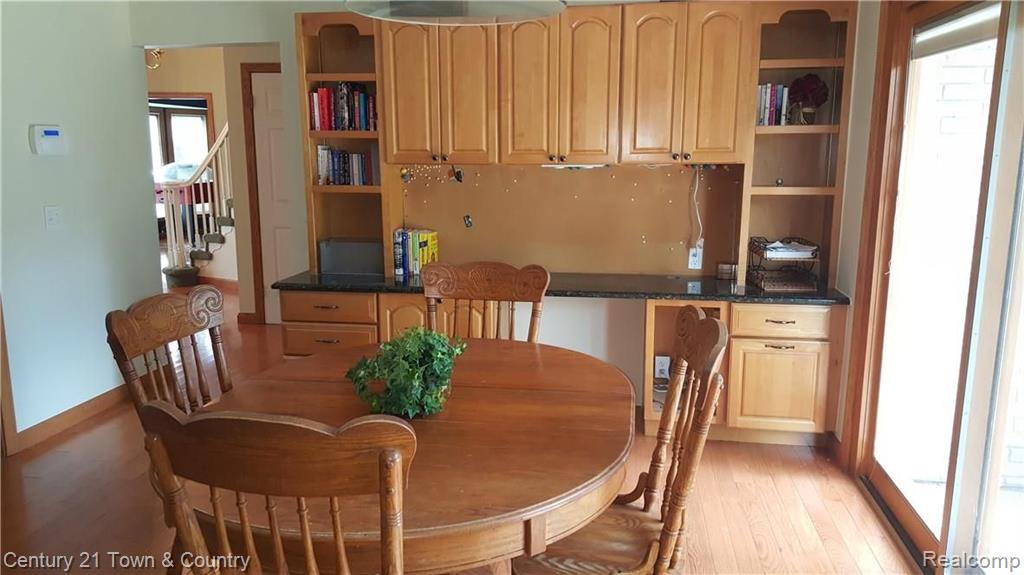 1737 North Kilburn Road Rochester Hills, MI 48306 - Photo 13 of 40