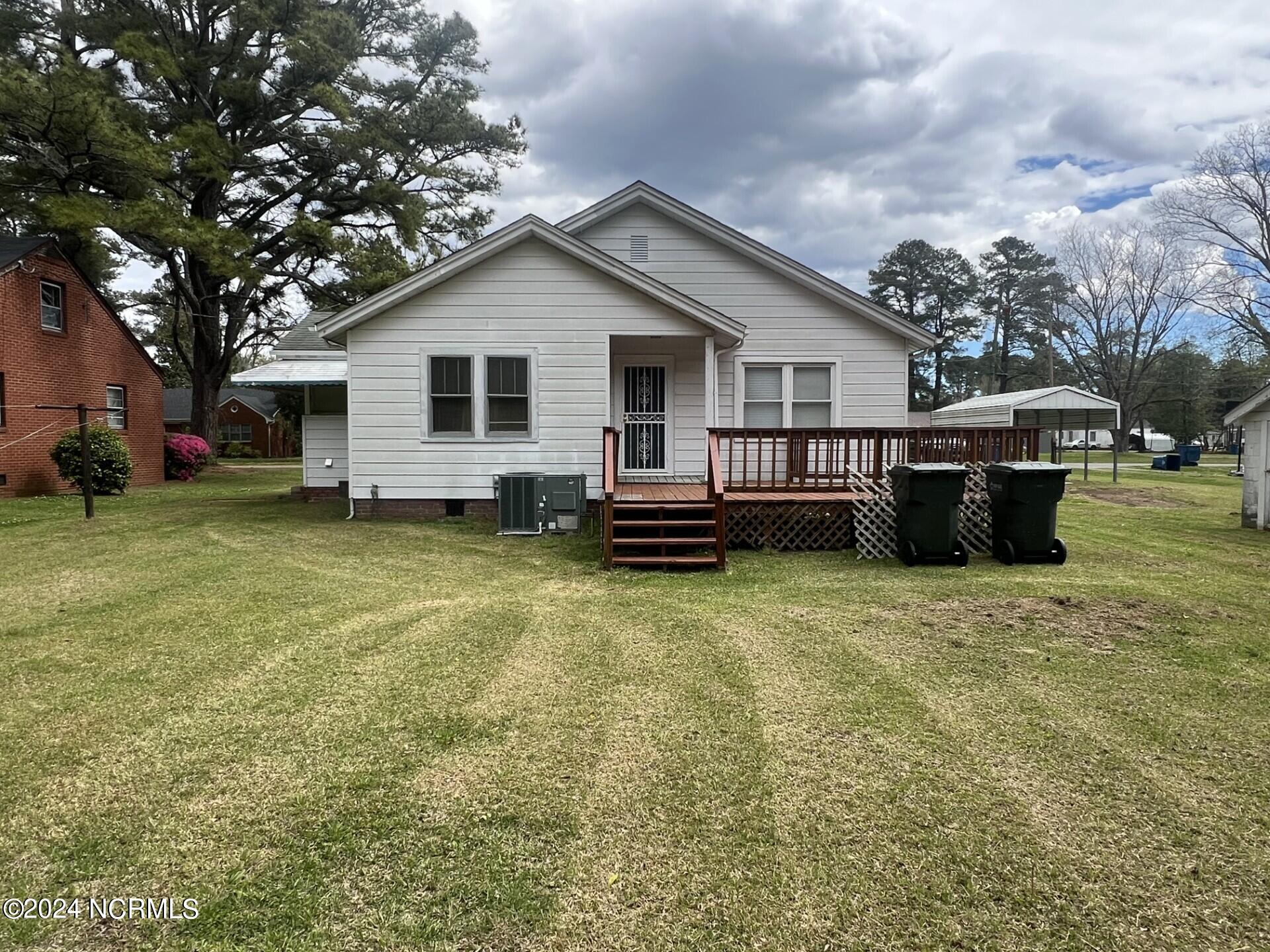 307 Bank Street Roper, NC 27970 - Photo 38 of 43 Backyard view
