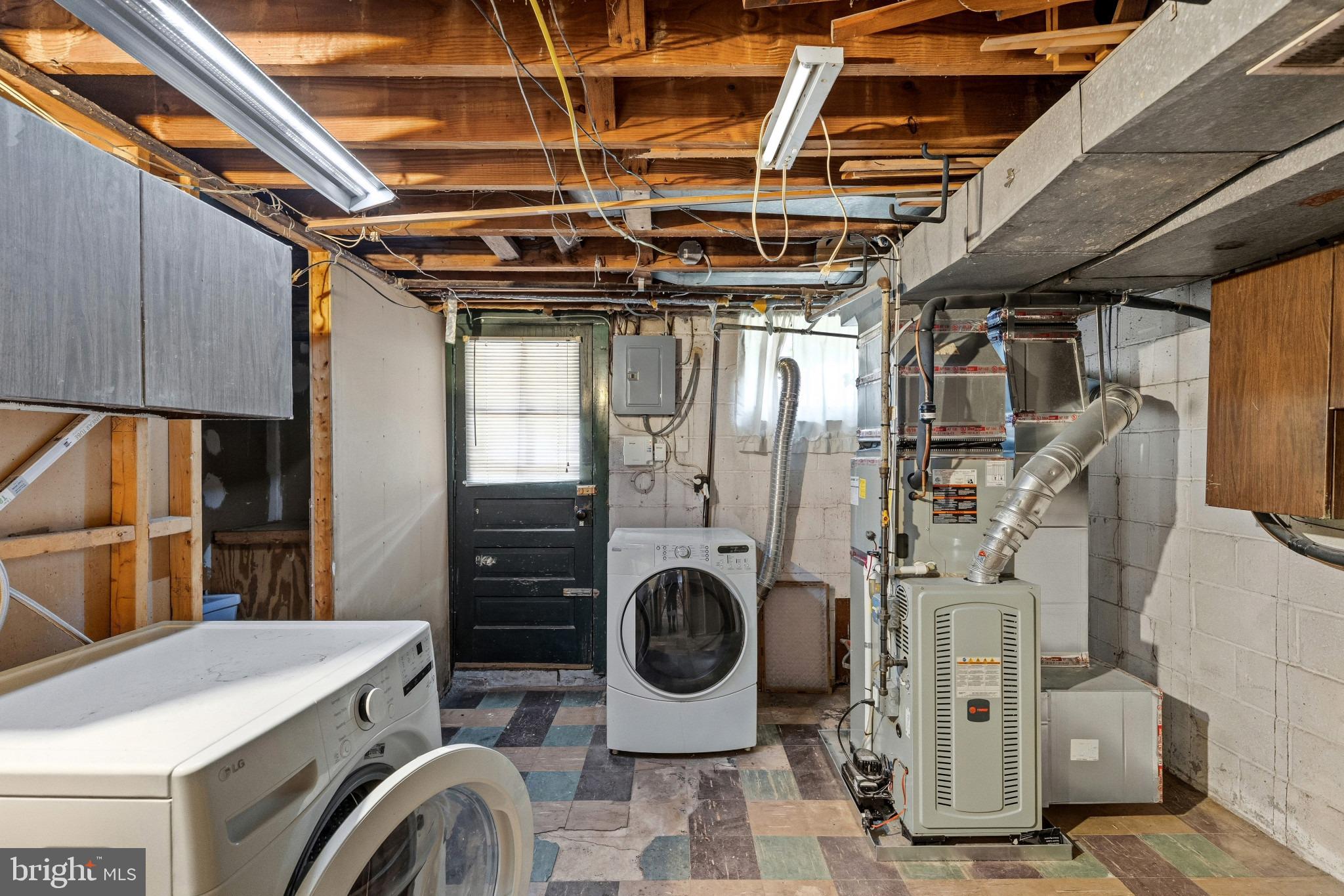 1957 Quentin Road Baltimore, MD 21222 - Photo 26 of 33 Laundry Room with Full Bath