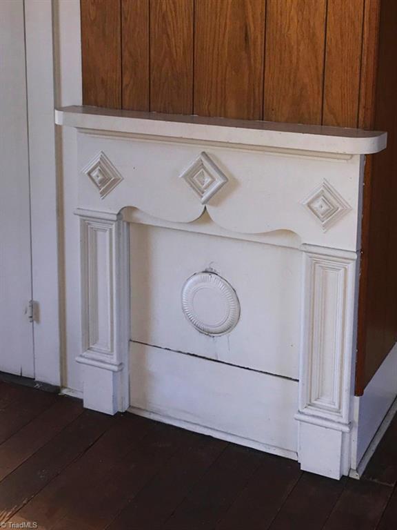 429 Hege Road Lexington, NC 27295 - Photo 23 of 29 Gorgeous antique mantels in both upstairs bedrooms.